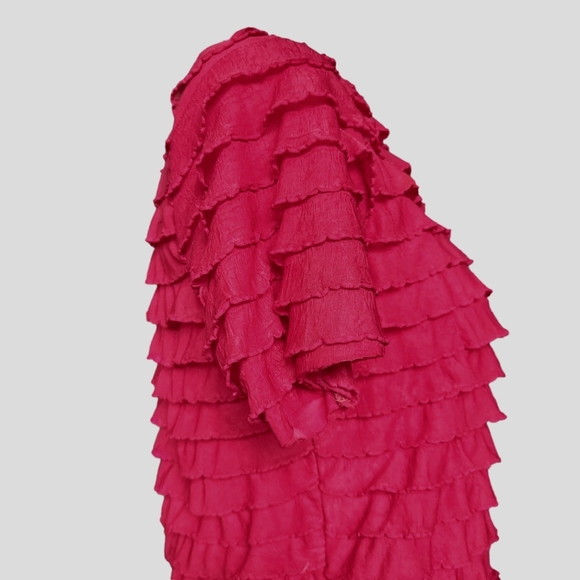 NWOT jason maxwell Stretchy Burgundy Red Ruffle Short Sleeve Blouse Size M Petit - Picture 4 of 11